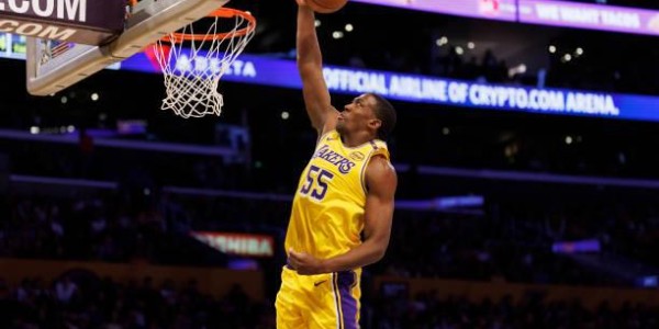 跟队记者：湖人会在今夏留下两名双向合同球员，他们是可靠的球员