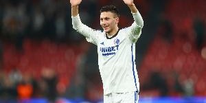 罗马诺：巴德吉将在今天抵达巴塞罗那，签约成为巴萨球员