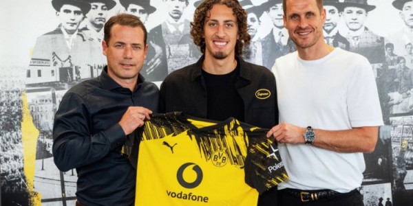 娱乐平台-体图：经纪人隐瞒法比奥-席尔瓦今夏动过手术，多特体检时才发现