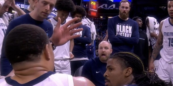 1换7令人瞠目，今夏首笔重磅交易达成，灰熊这次赢麻了